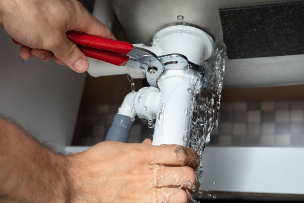 Best Carpet water damage restoration  in Vinton, TX